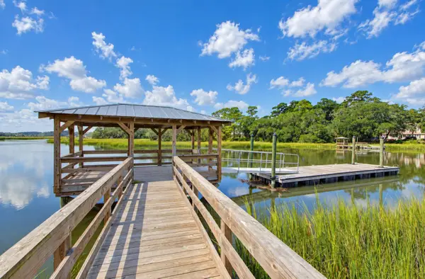 834 Curved Creek Court, Charleston, SC 29412