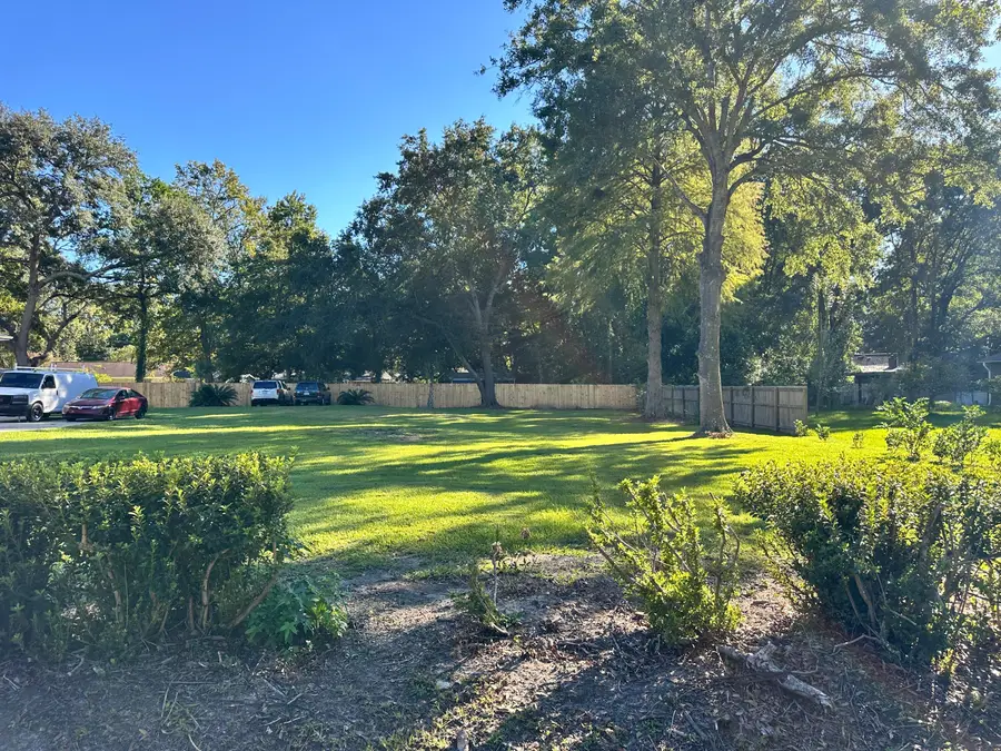 1952 Old Fort Avenue, Charleston, SC 29414 - #2