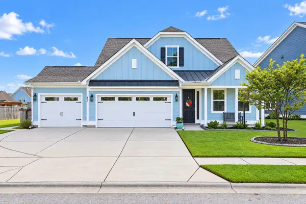 684 Yellow Leaf Lane, Summerville, SC 29486
