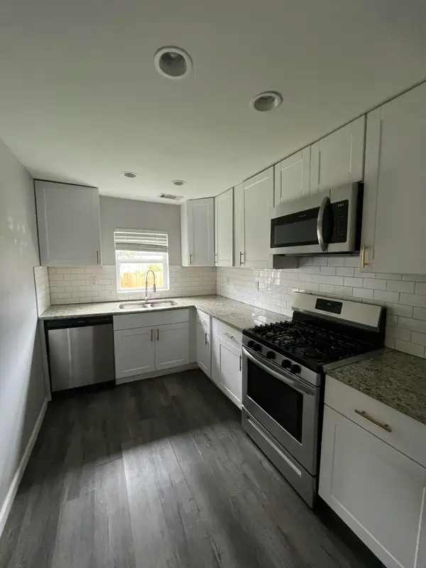 1125 Armstrong Avenue, Charleston, SC 29407