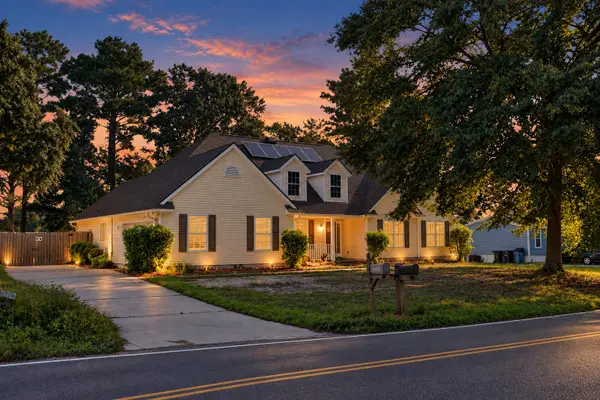 3384 Pinewood Drive, Ladson, SC 29456