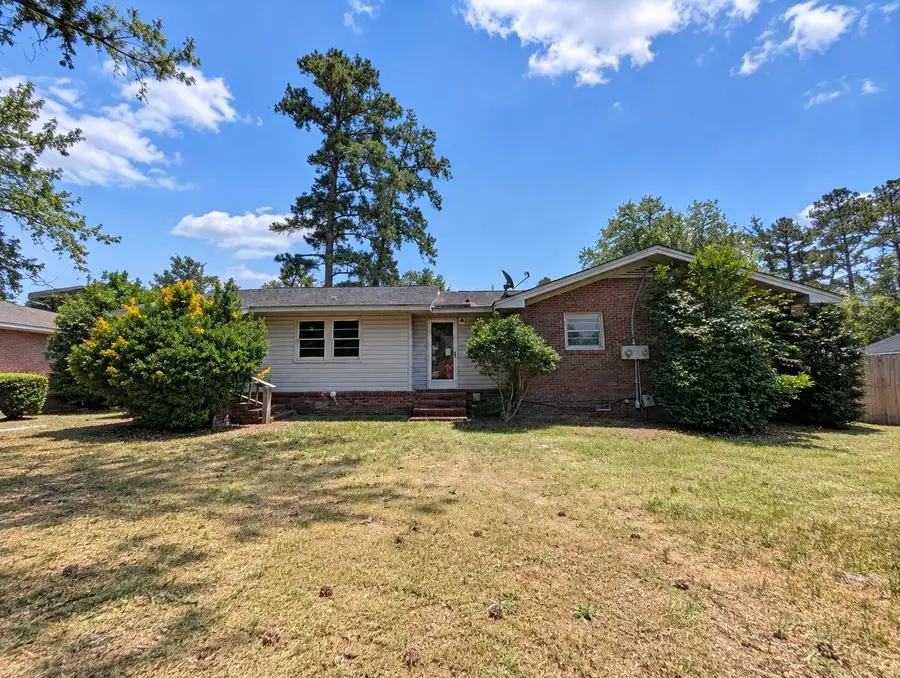 331 E Reaves Avenue, Dillon, SC 29536 - #2