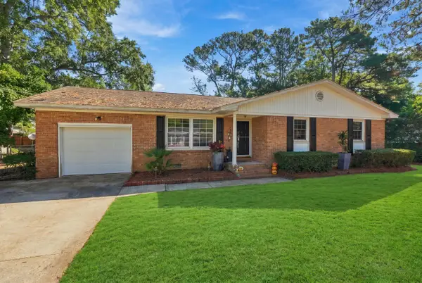 1060 Woodside Drive, Charleston, SC 29412