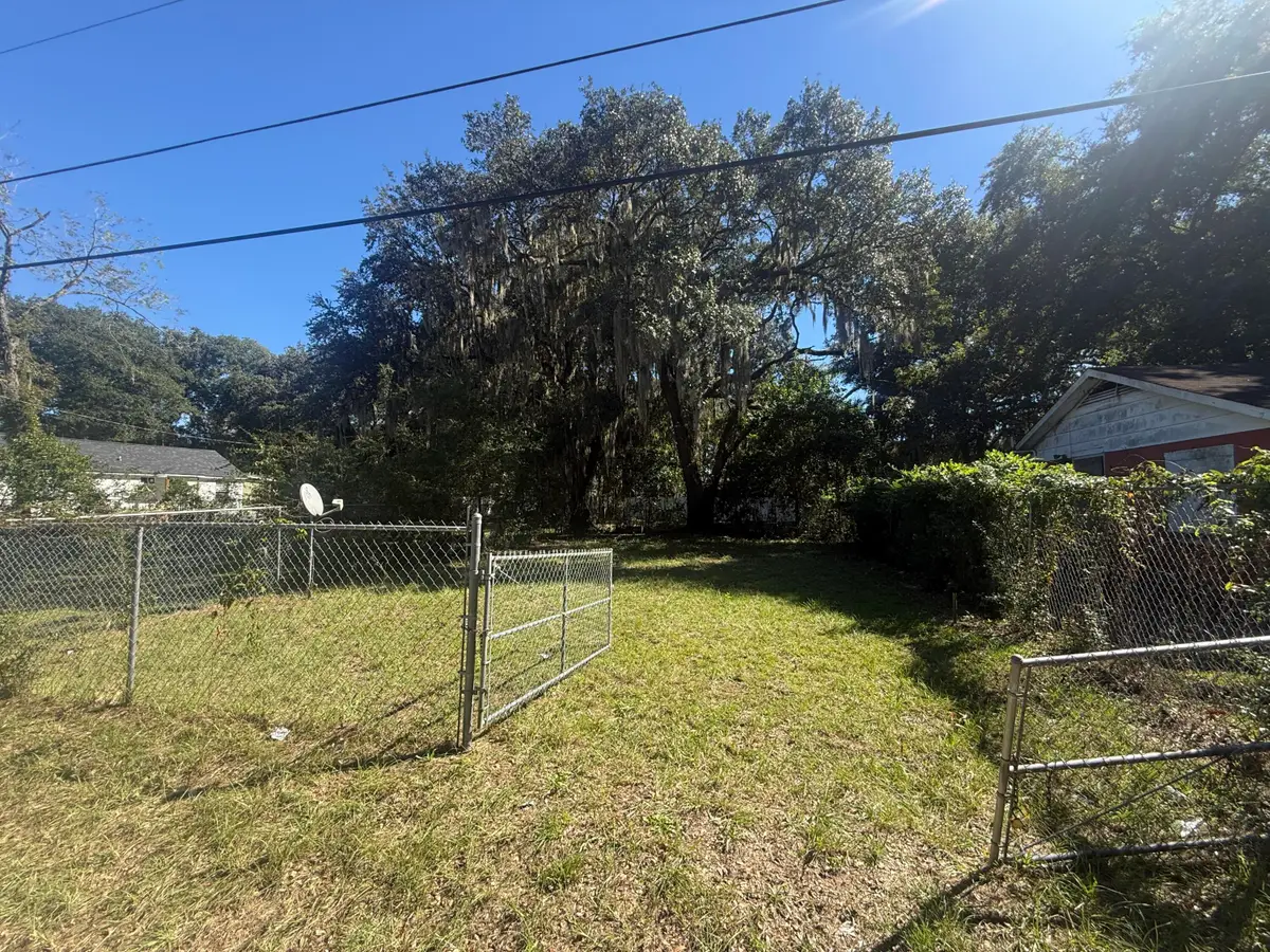 2001 Baker Drive, North Charleston, SC 29406 - #1
