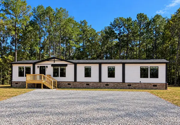 225 Tiger Lily Lane, Saint Stephen, SC 29479