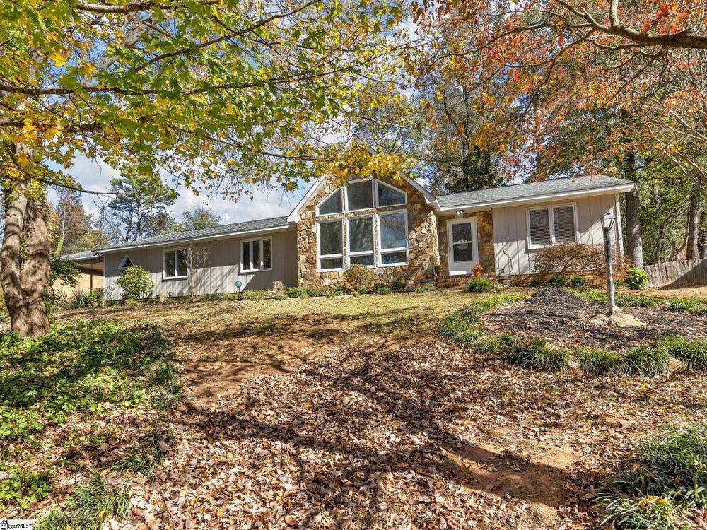 4742 Worden Drive, Spartanburg, SC 29301 - BHGRE