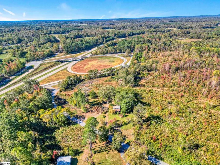 97 Poole Road, Clinton, SC 29325 - Image #3