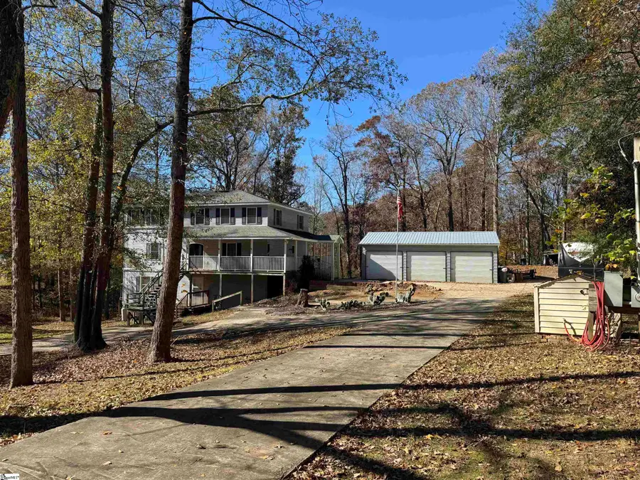 220 Wildwood Farms Road, Gray Court, SC 29645 - Image #3