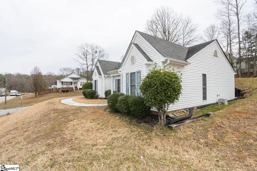 100 Forrester Drive, Liberty, SC 29657 - Image #3