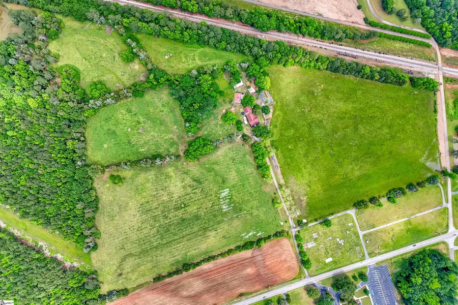 4961 221 Hwy S, Laurens, SC 29360 - #2
