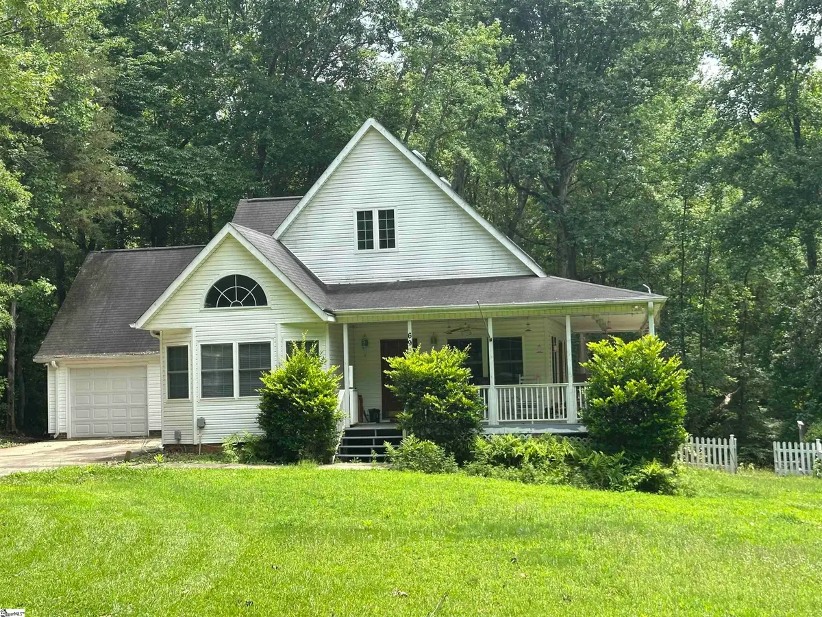 693 Grandwood Boulevard, Gray Court, SC 29645 - #1