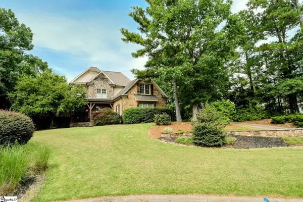 108 Ledgestone Way, Greer, SC 29651