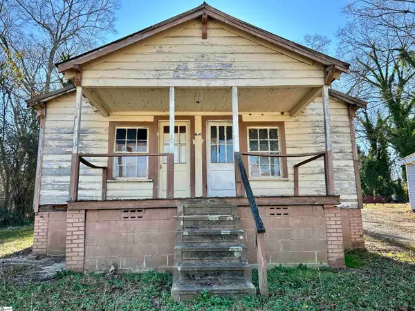 800 Beachwood Avenue, Anderson, SC 29621