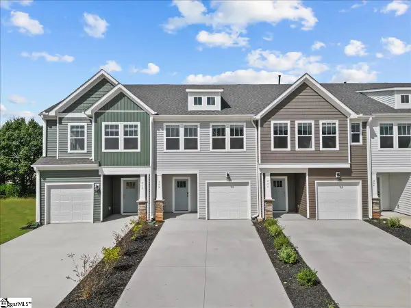 208 Cali Way, Piedmont, SC 29673