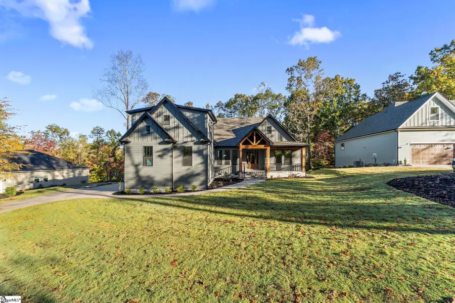 3105 Chatham Drive, Seneca, SC 29678 - Image #2