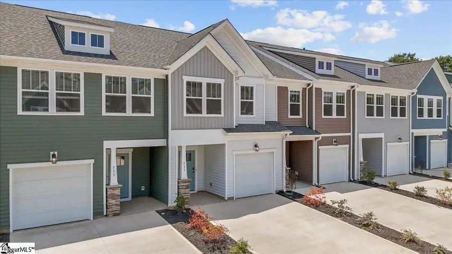 537 W Norvell Court, Spartanburg, SC 29307 - Image #2