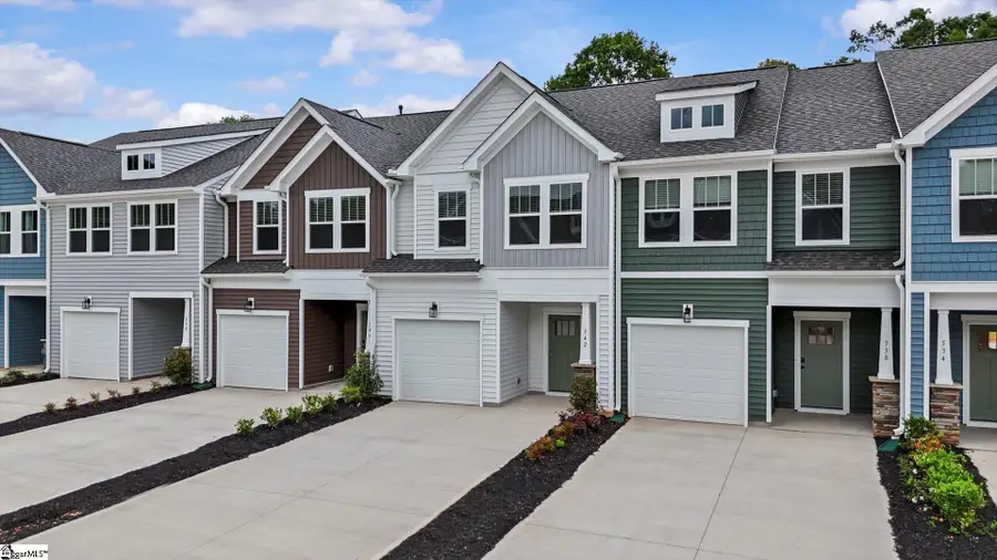 542 W Norvell Court, Spartanburg, SC 29307 - Image #2