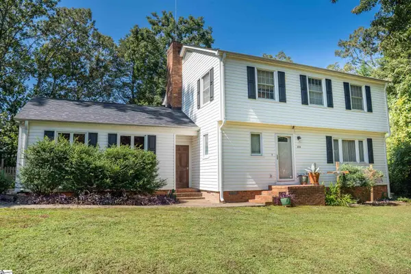 304 Hampshire Court, Spartanburg, SC 29301