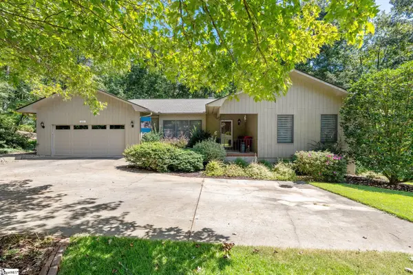 211 Cherokee Drive, Fair Play, SC 29643