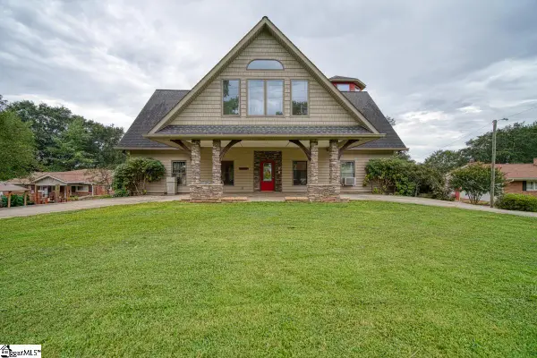 241 Coggins Shore Road, Inman, SC 29349