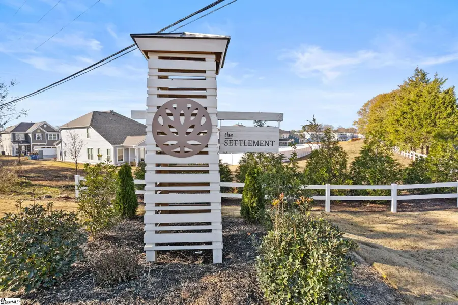 225 Lewes Avenue, Simpsonville, SC 29681 - Image #2