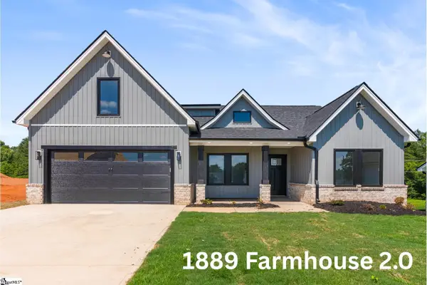 1740 Fish Camp Road, Chesnee, SC 29323