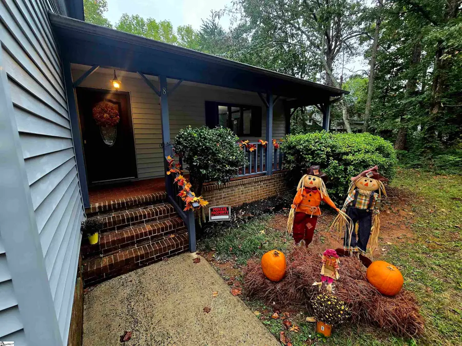 8 Overlook Court, Greenville, SC 29609-0000 - Image #3