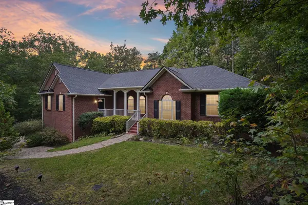 100 Paris Glen Way, Greenville, SC 29609