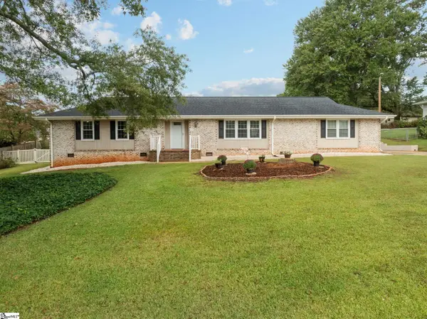 117 Lakewood Circle, Greer, SC 29651