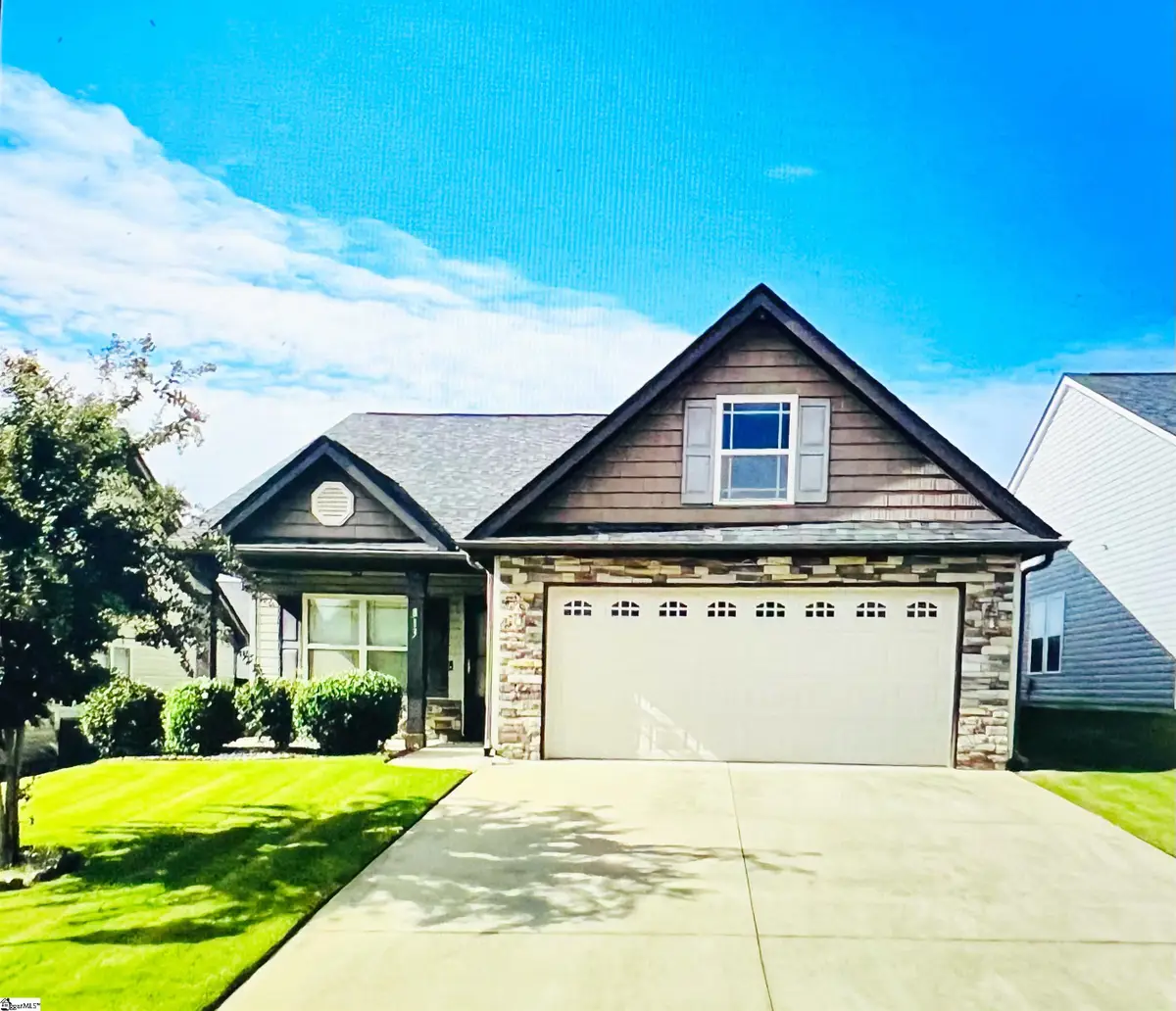 813 Alley Ridge Drive, Inman, SC 29349 - Image #1