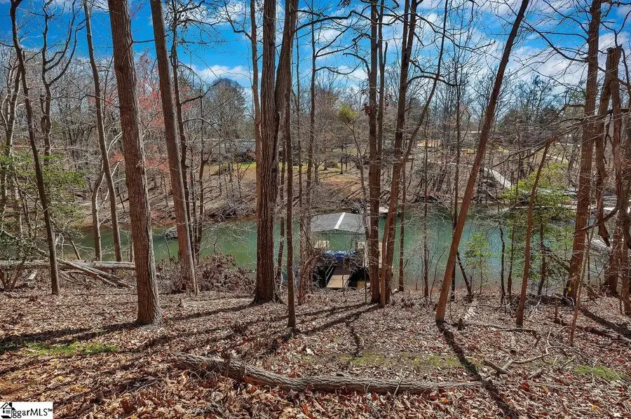 213 Perry Circle, Townville, SC 29689 - Image #2