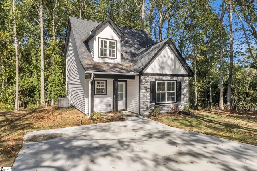 230 Saluda Street, Belton, SC 29627 - Image #3