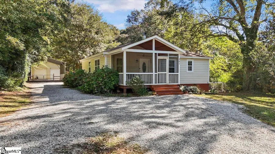 551 Rockridge Drive, Greer, SC 29651 - Image #2