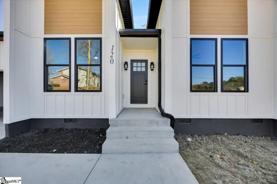 120 Lyman Avenue, Duncan, SC 29334 - Image #2