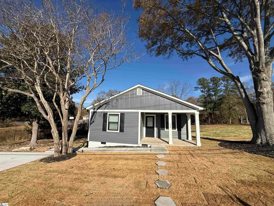 406 Fairview Street, Fountain Inn, SC 29644 - Image #2