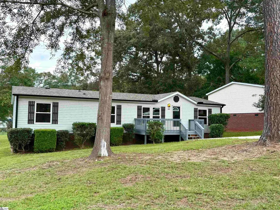 130 Bell Avenue, Inman, SC 29369 - Image #2