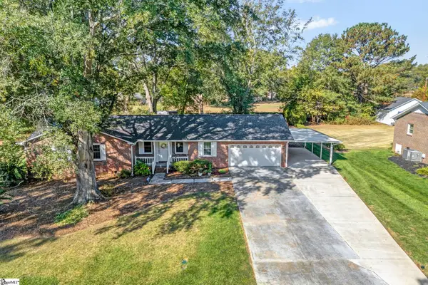 202 Wemberly Drive, Simpsonville, SC 29681-3838