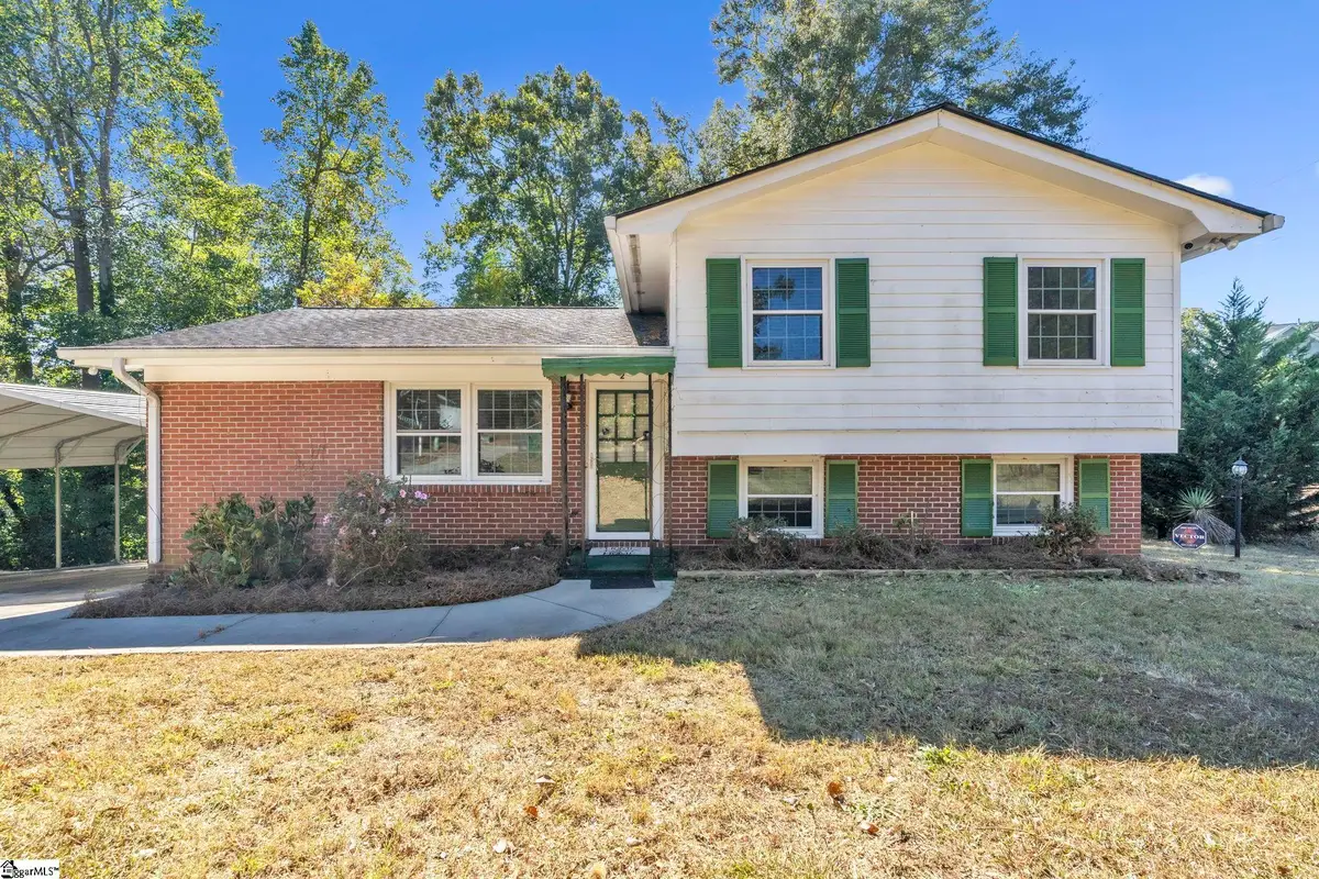 2 Queens Street, Fountain Inn, SC 29644-9460 - Image #1