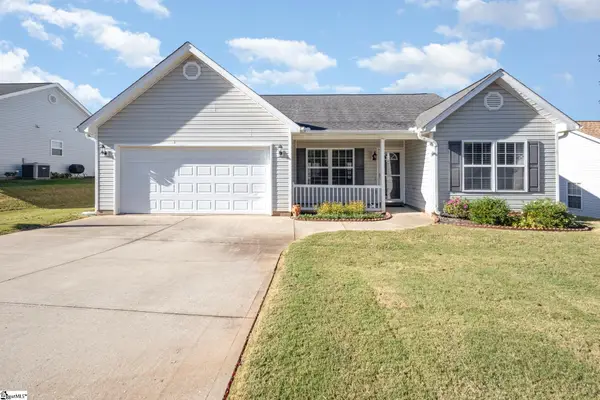 106 Sturgeon Bay Drive, Taylors, SC 29687