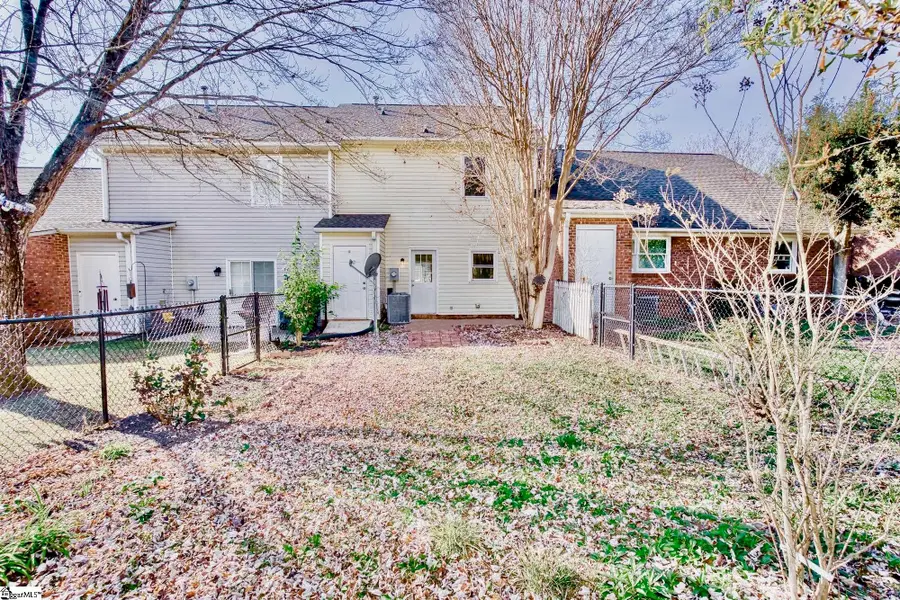 331 W Pointe Drive, Spartanburg, SC 29301 - Image #2