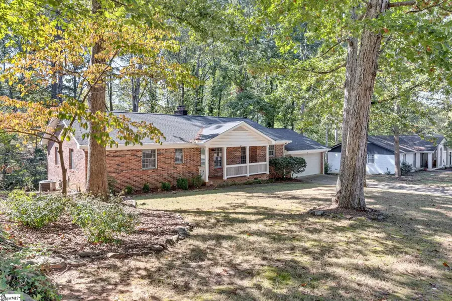 1602 Brentwood Way, Simpsonville, SC 29680 - Image #2