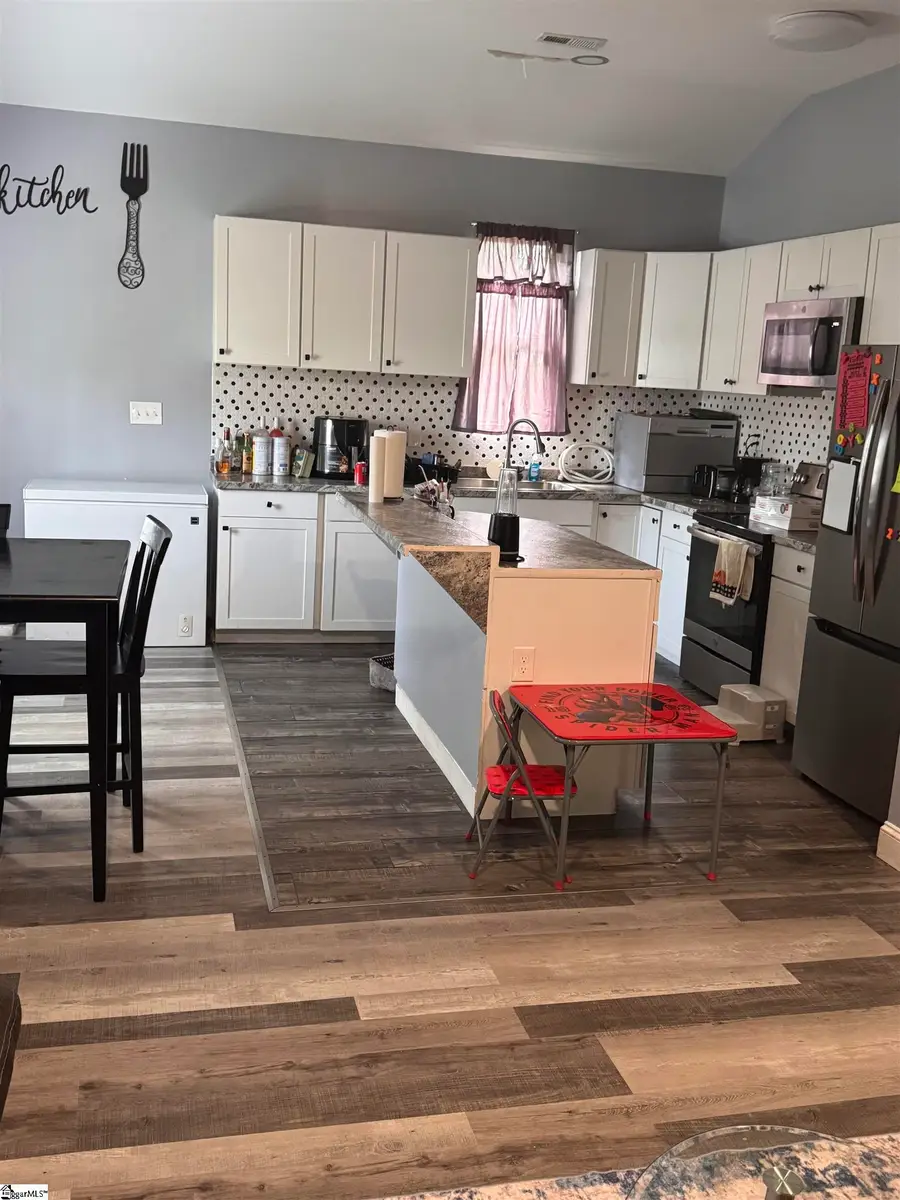 117 Helen Street, Spartanburg, SC 29301 - Image #3