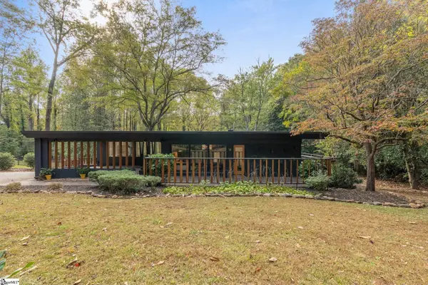 18 Garden Terrace, Greenville, SC 29609