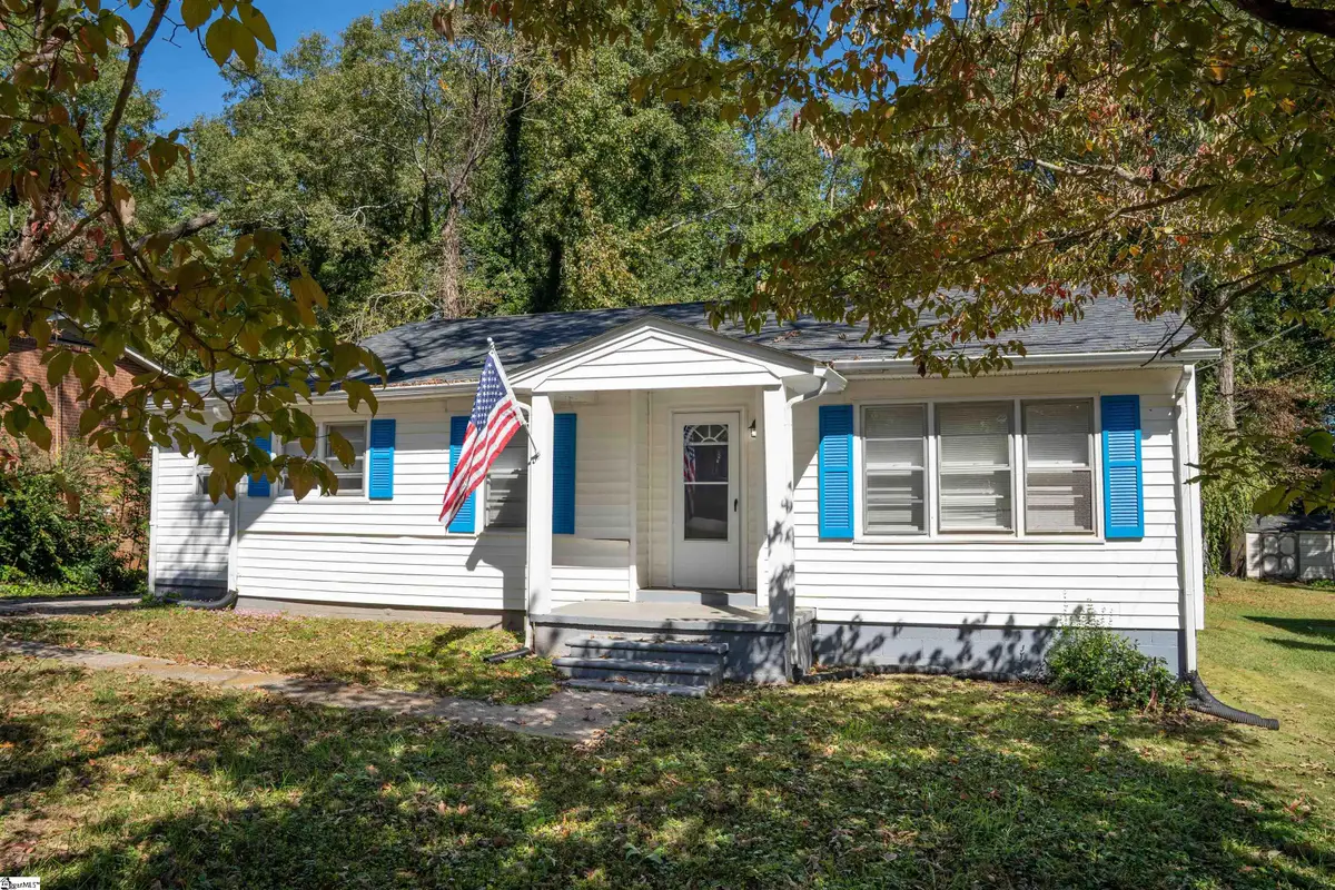 817 Magness Drive, Spartanburg, SC 29303 - Image #1