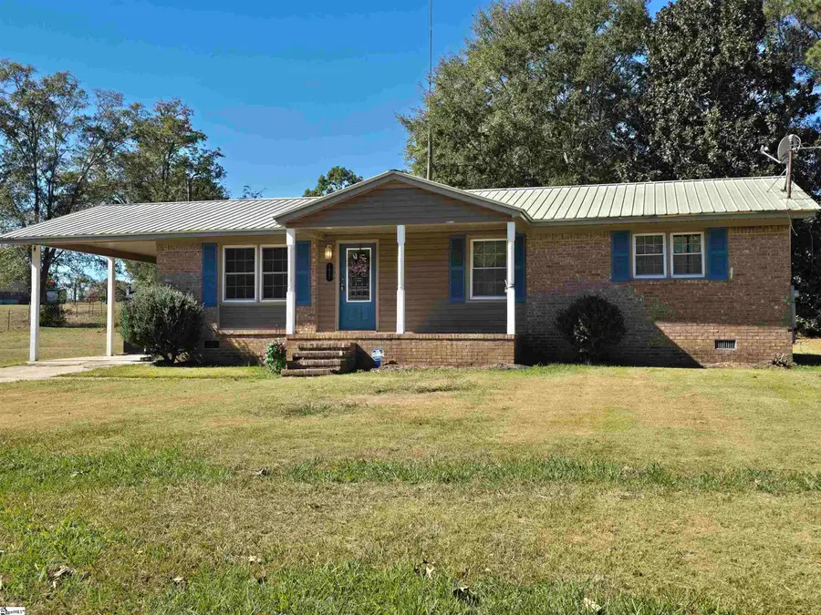 1621 Dickerson Road, Elberton, GA 30635 - Image #2