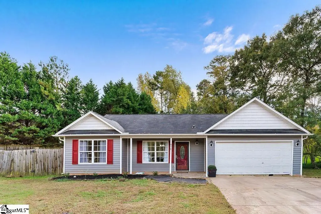 816 Gray Eagle Lane, Boiling Springs, SC 29316 - Image #1