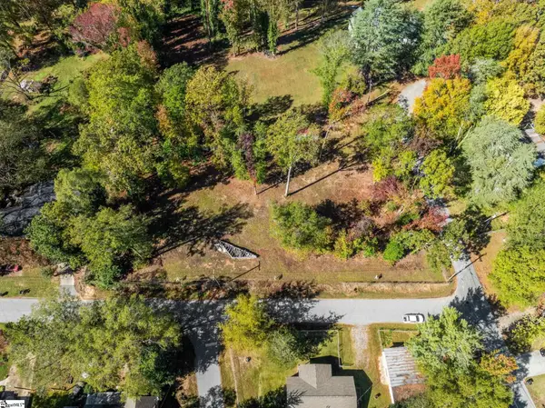 6 Nature Trail, Greenville, SC 29609
