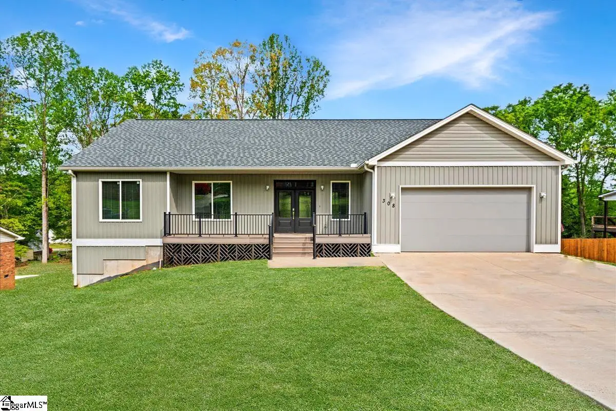 690 Pineridge Drive, Spartanburg, SC 29303 - Image #1