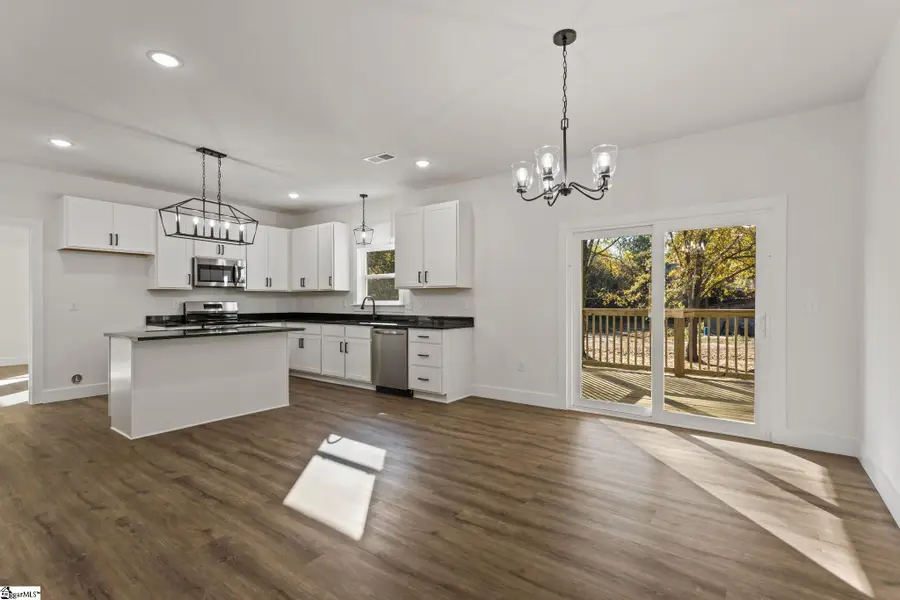 207 Timberlane Road, Greer, SC 29651 - Image #2