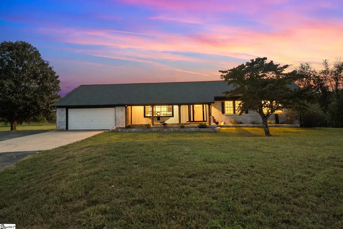 1010 Wall Circle, Chesnee, SC 29323 - Image #1